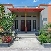 RedDoorz near Taman Makam Pahlawan Tatura