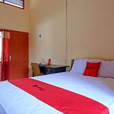 RedDoorz Syariah near Alun Alun Purwokerto