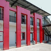 RedDoorz Syariah near Alun Alun Tegal