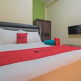 RedDoorz near Living Plaza Balikpapan 2