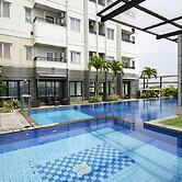 RedDoorz Apartment near Grand City Mall