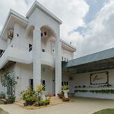 RedDoorz Syariah near Museum Tsunami Aceh 2