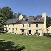 Tŷ Mawr Country Hotel