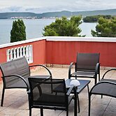 Apartments Saphron Beach