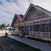 OYO 89873 Nurbayu Chalet