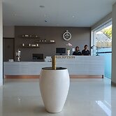 Hart Hotel Premium Rapatmaja