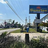 Sunrise Inn & Suites