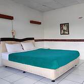 OYO 2322 Dien Karona Hotel