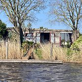 2 Pers - House König Lakeside of the Lauwersmeer With own Fishing Pier