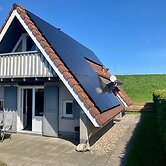 Cozy Holiday Home by the Dike in a Quiet Location at Lauwersmeer
