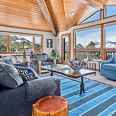 Primavista Luxury At Windcliff 3 Bedroom Condo by RedAwning