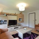 Apartment With Private Garden & Terrace