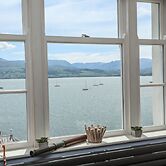 Gadlys House - Beau View