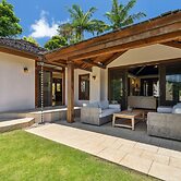 Kapiolani - As Seen On Hgtv 3 Bedroom Home by RedAwning