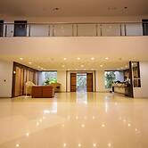 Hotel President Banquet & Lawns