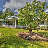 Hale O Nani Mala Pua 3 Bedroom Home by RedAwning