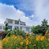 Win Myanmar Hotel & Resort