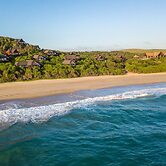 Montebelo Milibangalala Bay Resort