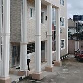 Carabana Hotel & Suites