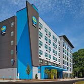Tru by Hilton Mooresville