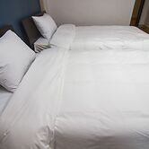 Hyundai Elliot Hotel and Resort