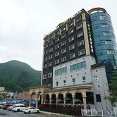 Persimmon Tourist Hotel