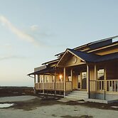 Unoshima Villa
