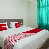 OYO 2382 Wisata Hotel