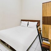 SPOT ON 2451 Camel Residence