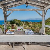 Cantina Vito 2 km From the Zingaro Reserve