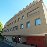 Ochsen Lodge by Ochsen Lenzburg