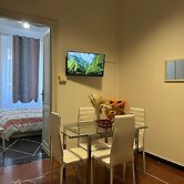 Appartamento a Invrea Posto Auto Incluso