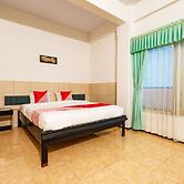 OYO 2855 Sartika Hotel Pati