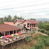 Saynambak Riverside Guest House