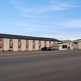 Motel 6 Kerrobert, SK