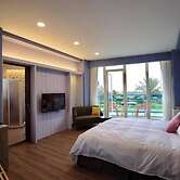The Riverview Retreats