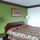 OYO Hotel Kings at Clovis