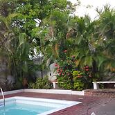 Private Cosy Central