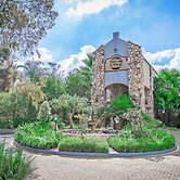 Afrique Boutique Hotel O.R. Tambo