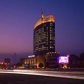 Huaqiao New Century Grand Hotel