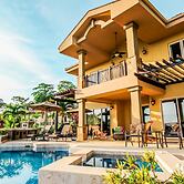 Red Frog Beach Island Resort