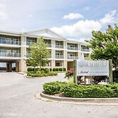 Island Inn & Suites, Ascend Hotel Collection