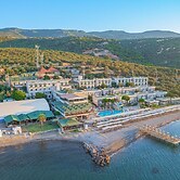 Assos Eden Gardens Hotel