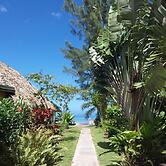 Linareva Moorea Beach Resort