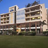 Days Hotel by Wyndham Neemrana Jaipur Highway