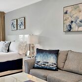 East Hampton House Resort