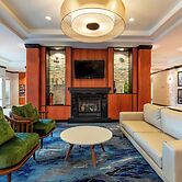 Fairfield Inn & Suites Columbus