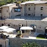 Torre Del Nera Albergo Diffuso & Spa