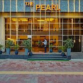 Hotel The Pearl - Newly Renovated in City Centre