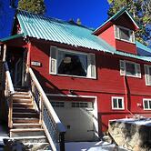 Elliott House Boutique Inn